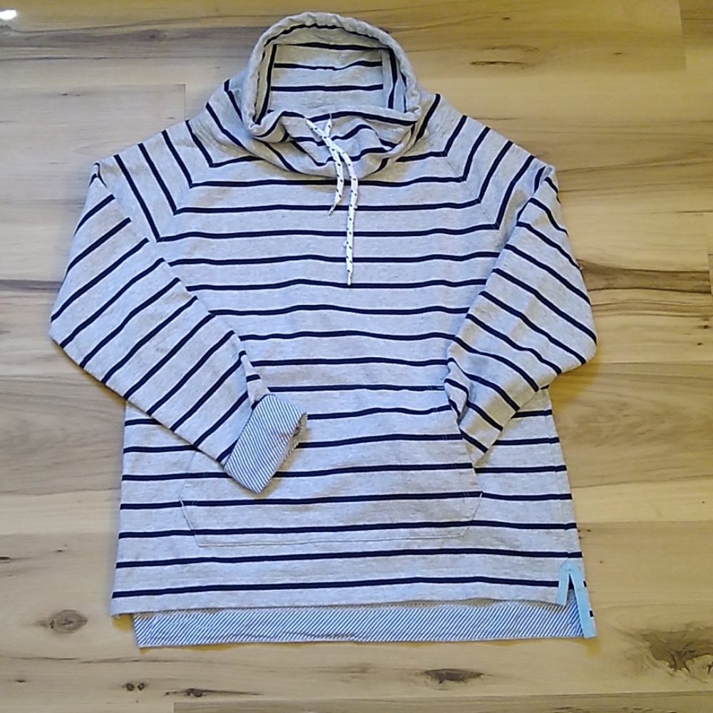 EUC Orvis Cowl Neck Pocket Sweatshirt Small